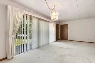 15651 Garden View Ct, Orland Park, IL 60462 - Photo 8