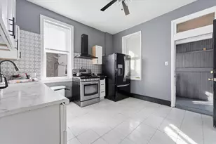 4333 W Dickens Ave, Chicago, IL 60639 - Photo 12