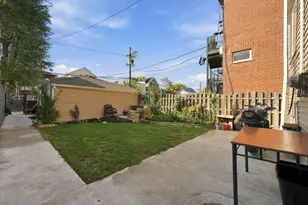 4333 W Dickens Ave, Chicago, IL 60639 - Photo 30