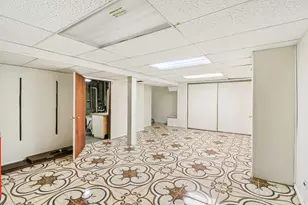 9041 W Oaks Ave, Des Plaines, IL 60016 - Photo 32