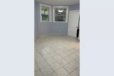 3936 W Cornelia Avenue #G, Chicago, IL 60618 - Photo 2