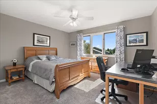 7947 Richardson Ln, Tinley Park, IL 60487 - Photo 26