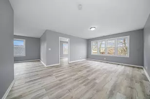 1615 Wenonah Ave, Berwyn, IL 60402 - Photo 14