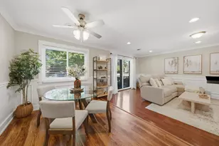 9601 S Karlov Ave, Oak Lawn, IL 60453 - Photo 10