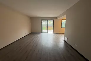 1951 Windward Ln, Hanover Park, IL 60133 - Photo 4