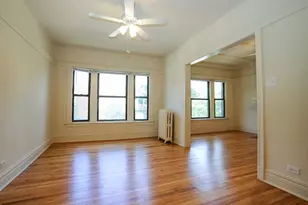 3919 N Fremont St, Chicago, IL 60613 - Photo 4