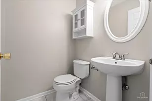 1712 Middlebury Dr, Aurora, IL 60503 - Photo 20