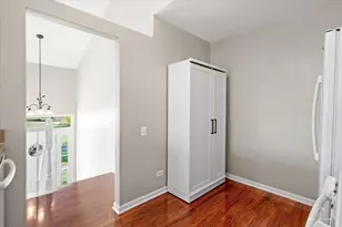 1712 Middlebury Dr, Aurora, IL 60503 - Photo 12