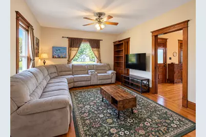 721 S Logan Street, Lena, IL 61048 - Photo 8