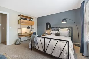 71 Kensington Cir, Wheaton, IL 60189 - Photo 16