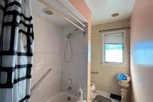 1220 N Lind Ave, Berkeley, IL 60163 - Photo 6