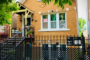 2840 W 21st Pl, Chicago, IL 60623 - Photo 1