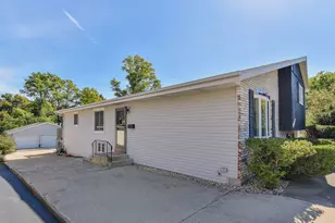 4517 Belmont Rd, Downers Grove, IL 60515 - Photo 10