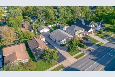 4517 Belmont Road, Downers Grove, IL 60515 - Photo 2