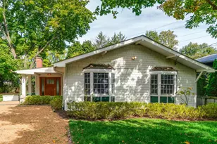20 W Old Elm Rd, Lake Forest, IL 60045 - Photo 1