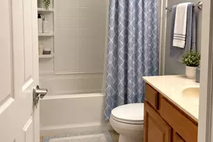 3374 Bradbury Cir, Aurora, IL 60504 - Photo 14