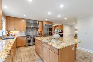 883 Oak Dr, Glencoe, IL 60022 - Photo 12