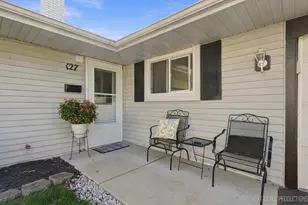127 Armitage Ave, Glendale Heights, IL 60139 - Photo 2