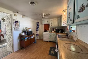 421 North Ave, Lockport, IL 60441 - Photo 6