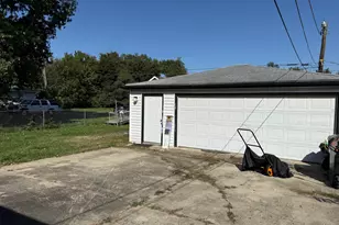 421 North Ave, Lockport, IL 60441 - Photo 8