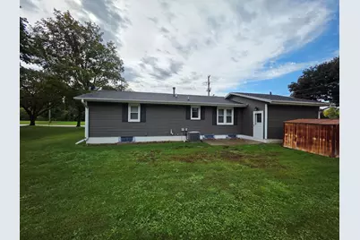 322 Woodlawn Drive, Prophetstown, IL 61277 - Photo 2