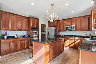 2370 Fishhook Way, Wauconda, IL 60084 - Photo 12