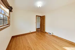 8329 W Sunnyside Ave, Norridge, IL 60706 - Photo 20