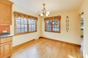 8329 W Sunnyside Ave, Norridge, IL 60706 - Photo 12