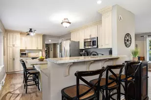 3820 Saratoga Ave, Downers Grove, IL 60515 - Photo 8