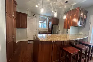 3528 N Reta Ave, Chicago, IL 60657 - Photo 4