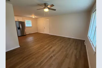103 Gary Street, Rochelle, IL 61068 - Photo 4