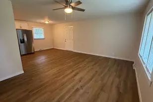 103 Gary St, Rochelle, IL 61068 - Photo 4