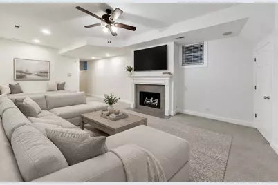 3928 N Greenview Avenue #1, Chicago, IL 60613 - Photo 38