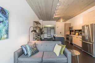 710 W Grand Ave, Chicago, IL 60654 - Photo 4