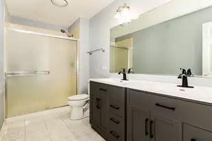 2807 Henley Ln, Naperville, IL 60540 - Photo 12