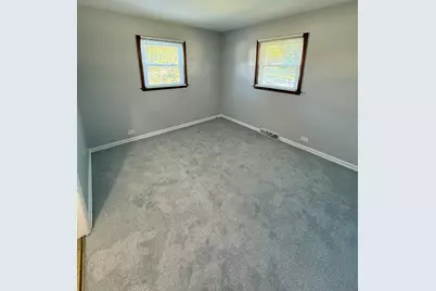 6101 Stonewall Avenue, Downers Grove, IL 60516 - Photo 18