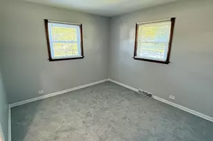 6101 Stonewall Ave, Downers Grove, IL 60516 - Photo 18