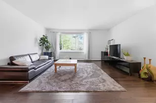 1207 S Old Wilke Rd, Arlington Heights, IL 60005 - Photo 10