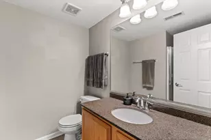 8206 Sierra Woods Ct, Carpentersville, IL 60110 - Photo 28
