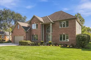 1203 N Burning Bush Ln, Mount Prospect, IL 60056 - Photo 2