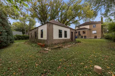 611 E Illinois Street, Wheaton, IL 60187 - Photo 20