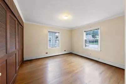 611 E Illinois Street, Wheaton, IL 60187 - Photo 10