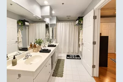 2011 W Belmont Avenue #208, Chicago, IL 60618 - Photo 6