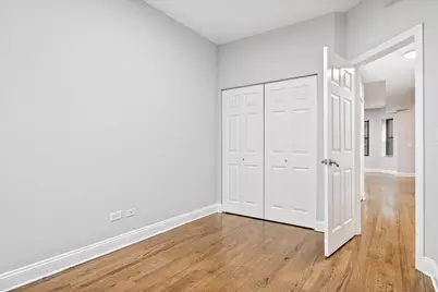 7526 N Seeley Avenue #203, Chicago, IL 60645 - Photo 8