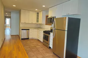 3043 N Ashland Ave, Chicago, IL 60657 - Photo 4