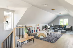 2126 N Sawyer Ave, Chicago, IL 60647 - Photo 24