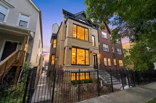 2126 N Sawyer Ave, Chicago, IL 60647 - Photo 44