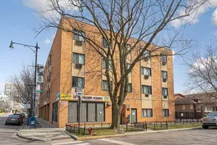 7545 N Winchester Ave, Chicago, IL 60626 - Photo 1