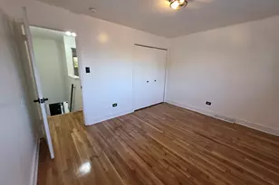 8711 S Throop St, Chicago, IL 60620 - Photo 8