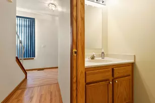 8421 Stratford Dr, Tinley Park, IL 60487 - Photo 10